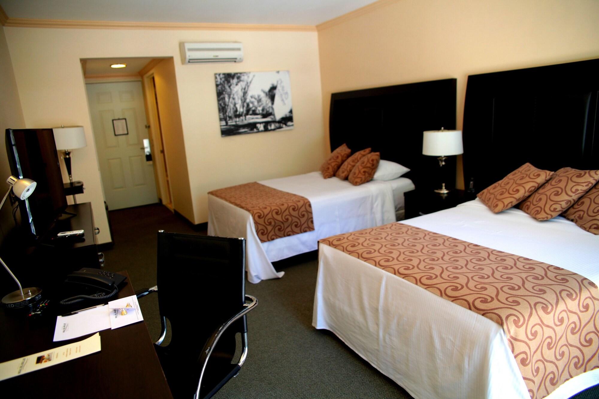 تولا دي أليندي Hotel Real Del Bosque Golf And Spa المظهر الخارجي الصورة